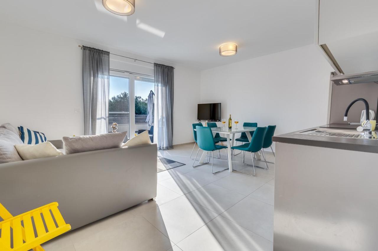 Apartments Evita Bibinje Extérieur photo