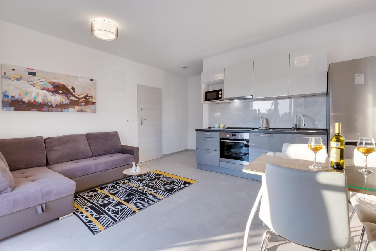 Apartments Evita Bibinje Extérieur photo