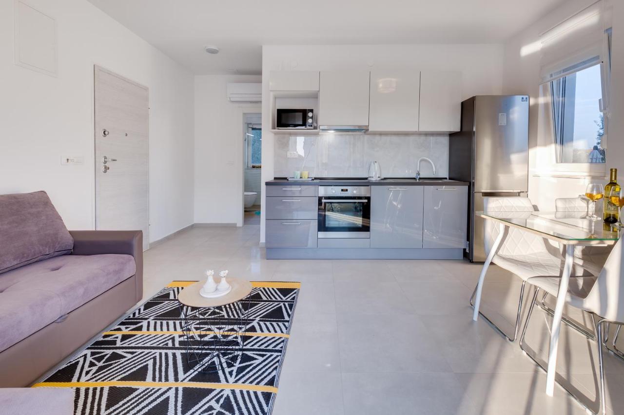Apartments Evita Bibinje Extérieur photo